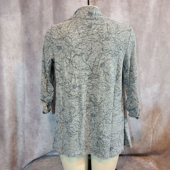 SWEATER SALE 3/$30 Bobeau Grey & Denim Floral Hacci Open Cardigan Size Small - Picture 6 of 6
